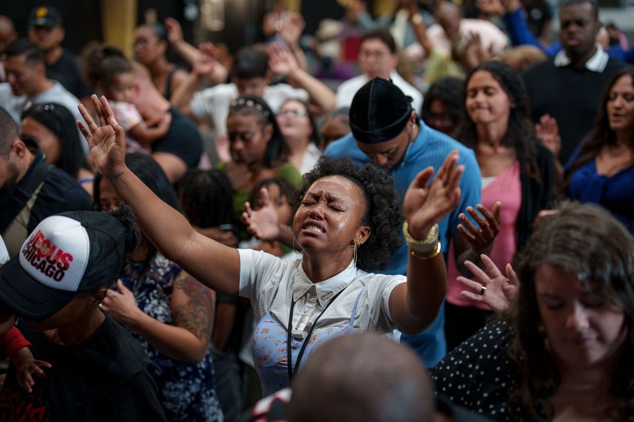 Prayer huddle